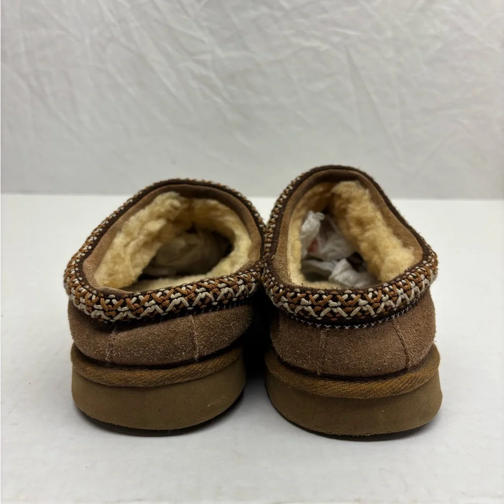 Ugg Cozy Suede Shearling Lined Slip-On Slippers - Tan SZ 3 for little girl